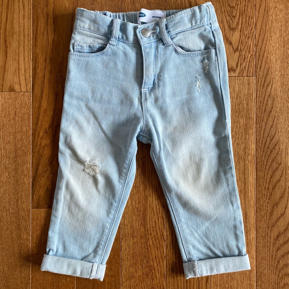 Old navy boyfriend jeans size 18-24M